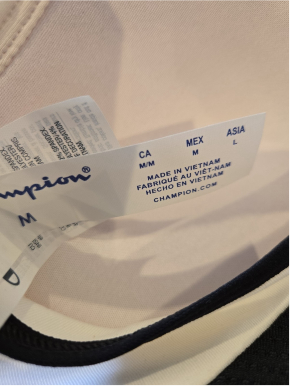 Champion Women’s Sports bra NWT Size Medium Padded Racerback White Black (D-10) - Picture 5 of 8